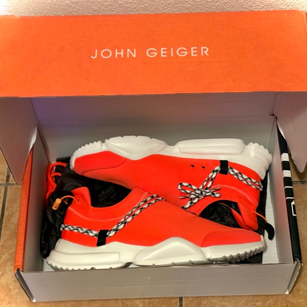 New in Box Authentic John Geiger 002 Low Limited Edition Sneakers Orange Size 13